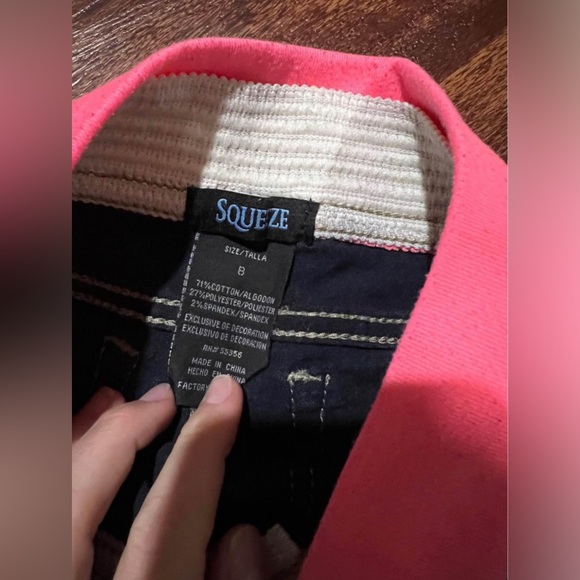 3 pairs of girl pants size 8. - Picture 5 of 6